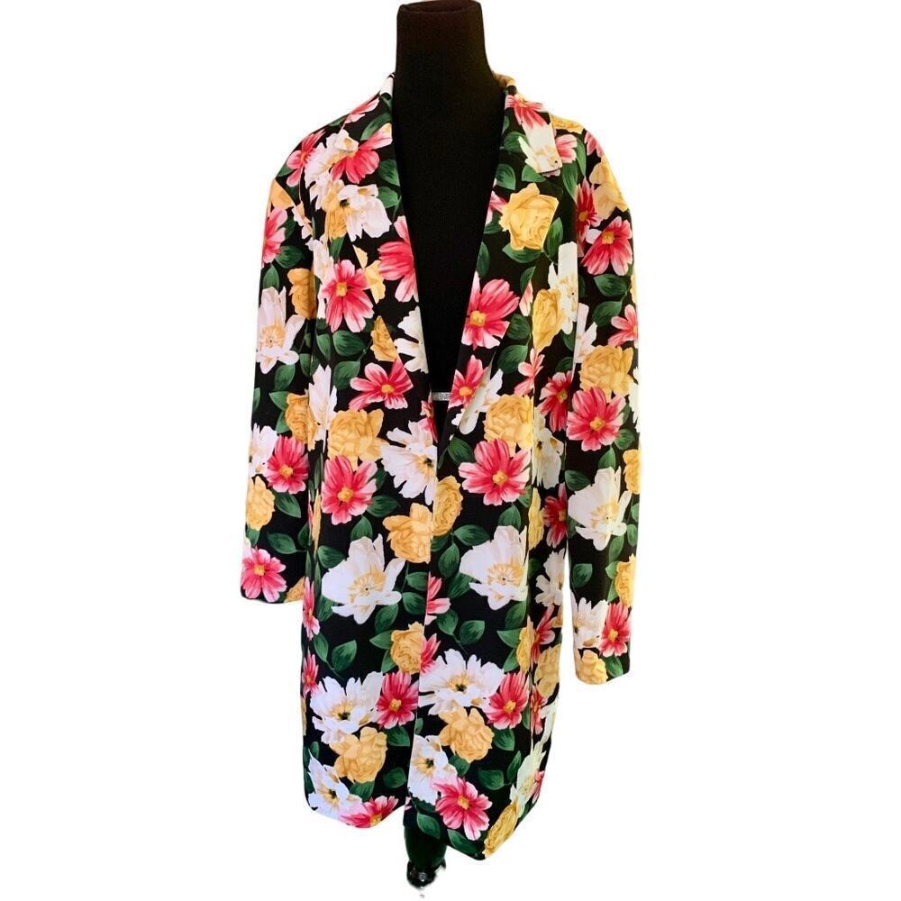 NEW with tags Tahari Floral Duster Coat Size Medium